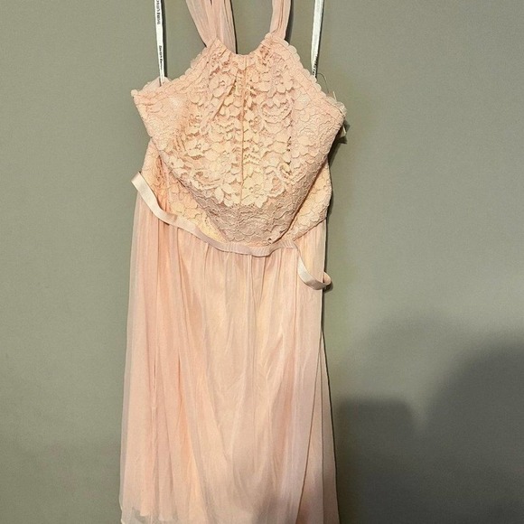 DAVID'S bridal petal pink bridesmaid dress Lace floral - Size 14 NWT - Picture 1 of 5